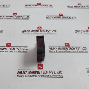 Omron E3jm-R4m4-G Photoelectric Sensor 250v