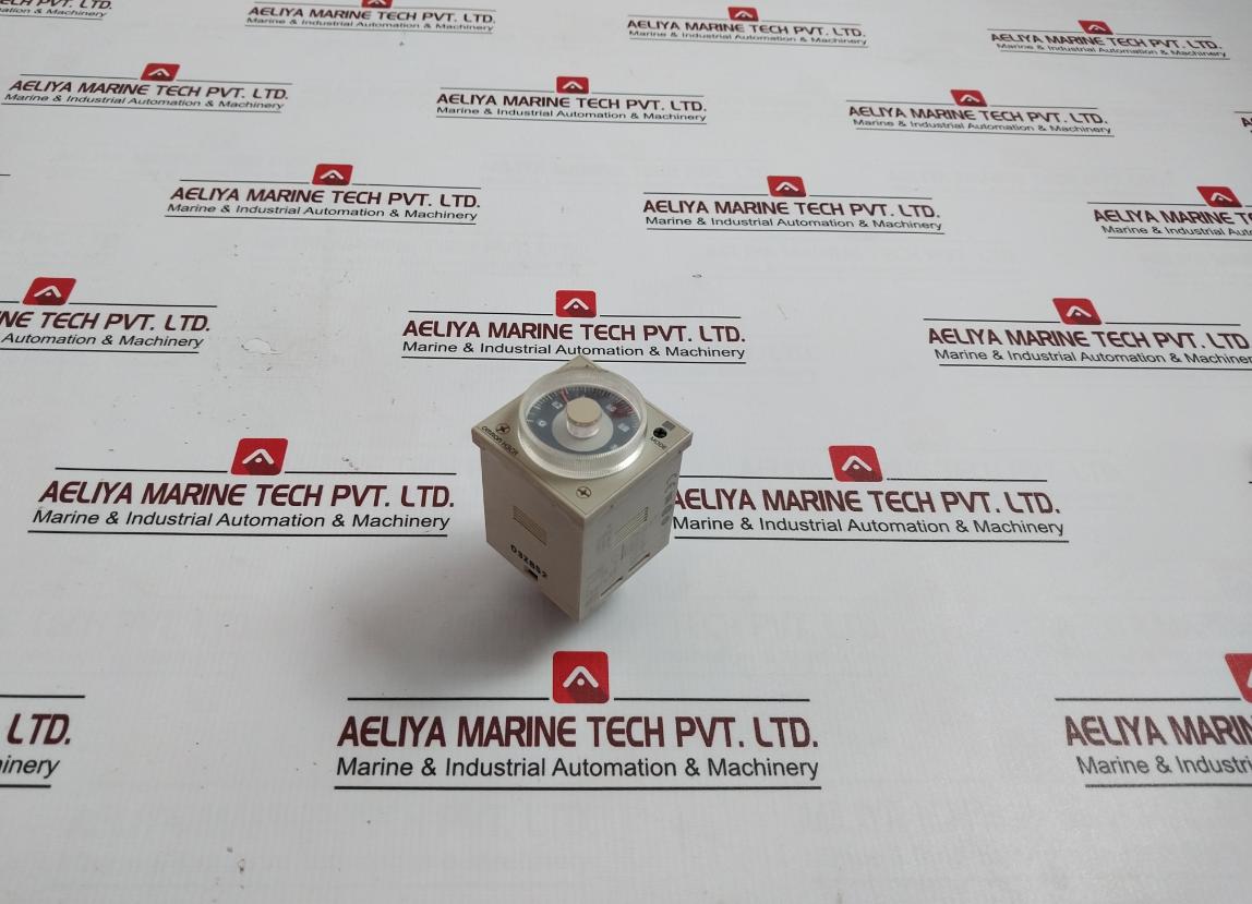 Omron H3cr-A Timer Relay 250v - Image 3