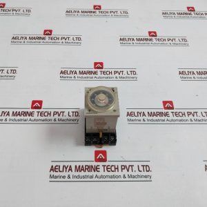 Omron H3cr-A8 Timer With Base 250v