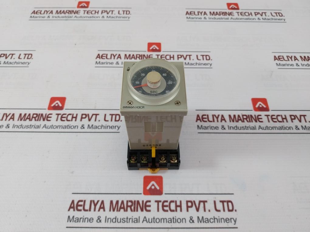 Omron H3cr-G8l-30 Timer 250v