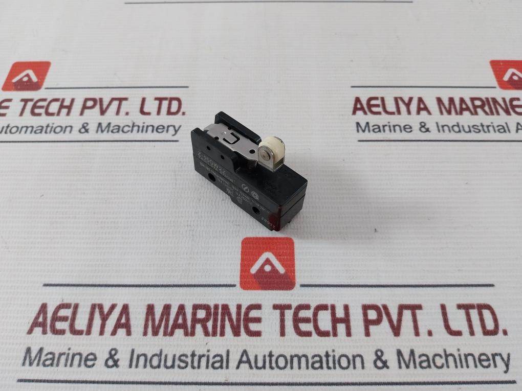 Omron Z-15gw22 Limit Switch 480v - Image 3