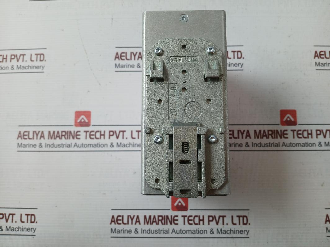 Phoenix Contact Quint-Ps/1ac/24dc/10 Power Supply 240v - Image 4