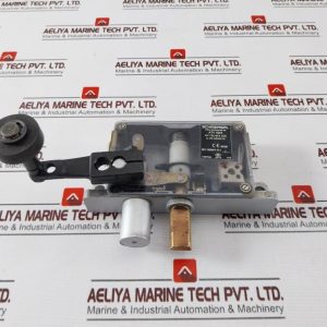 Schmersal Atv 594 Door Locking System Av 220 V