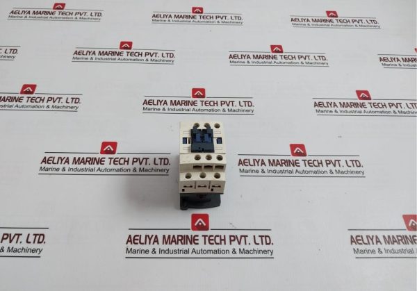 Schneider Electric Cad 32 Auxiliary Contactor 690v