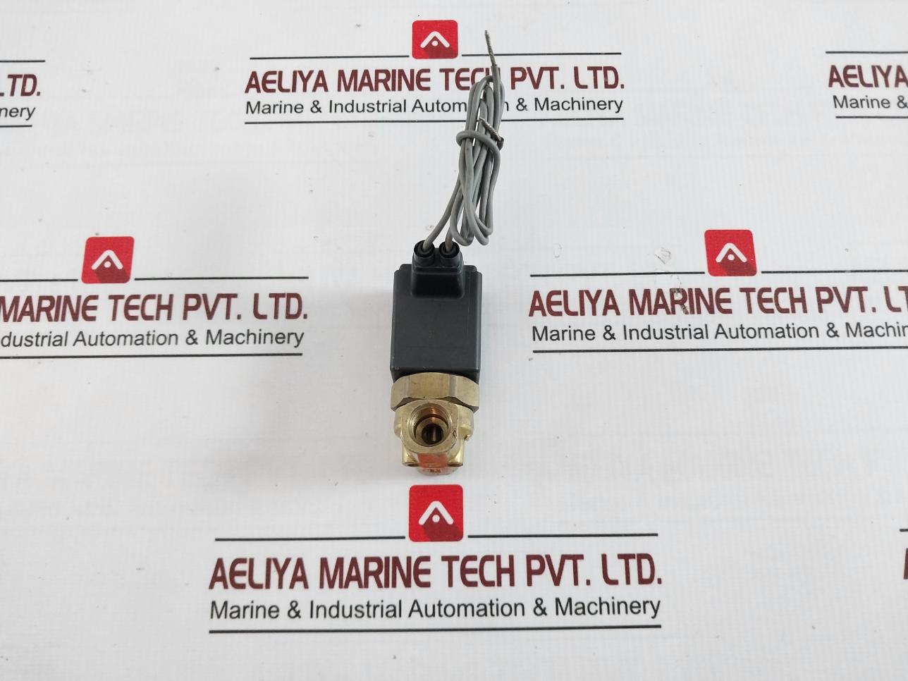 Smc Vcs21-3g-5-02 Valve 110v