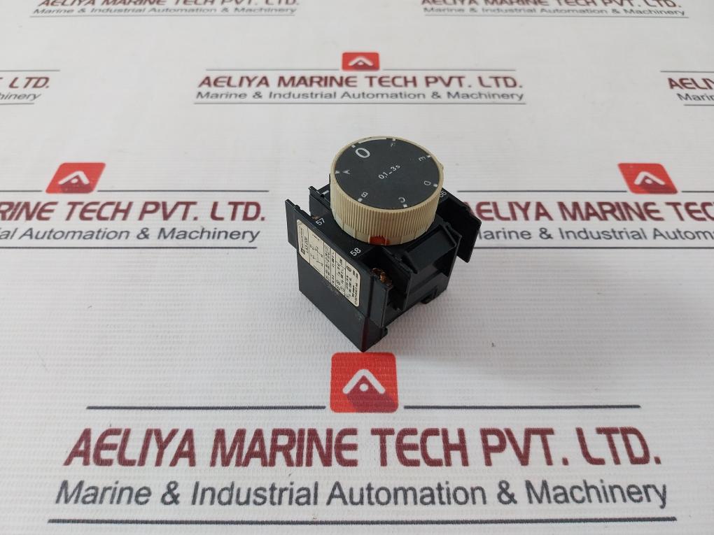 Telemecanique La3-D20 Time Delay Block 660v - Image 3