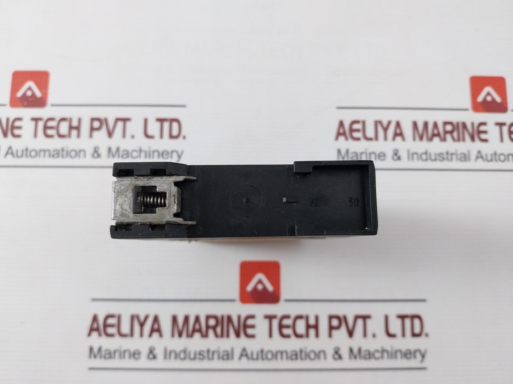 Telemecanique Re4 Tp13bu Timer Relay 250v - Image 4