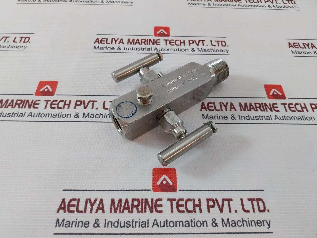 V-572sct 316ss Block And Bleed Manifold Valve - Image 3