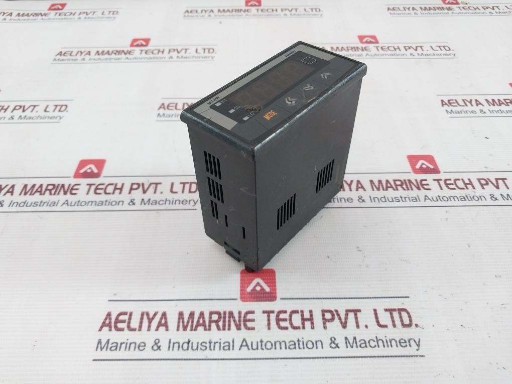 Autonics Mt4w-Av-40 Digital Panel Meter With Diverse I/O 500v - Image 3