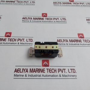 American Denki 15a-125v Duplex Receptacle