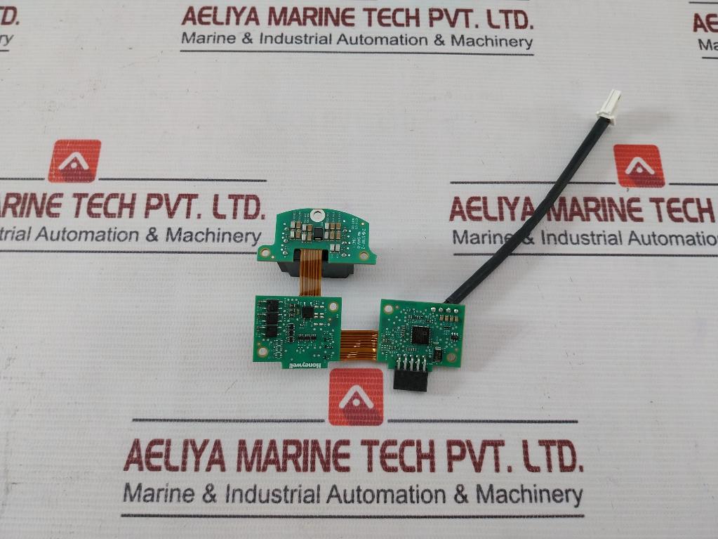 Honeywell 50136125-A Printed Circuit Board 94v - Image 4