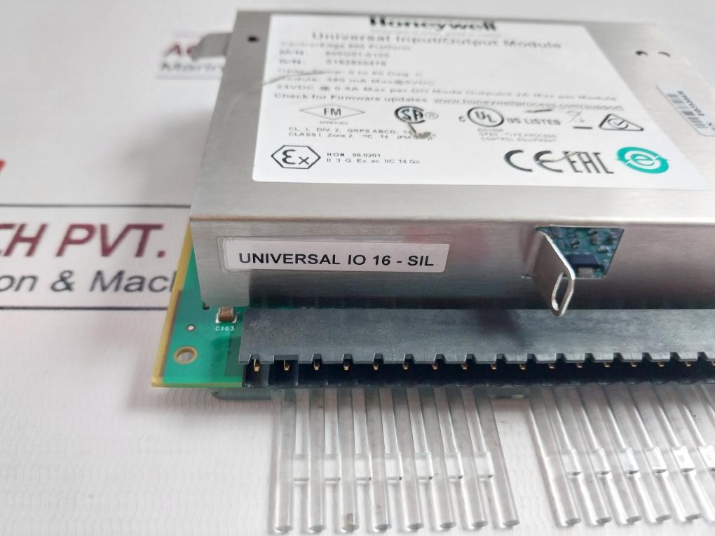 Honeywell 900u01-0100 Universal Input/Output Module - Image 3