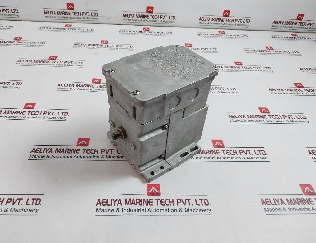 Honeywell M7284a1004 Actuator 240v - Image 3