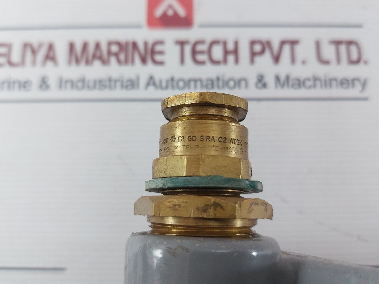 Hubbell 420r7w Sleeve Watertight Receptacle 480v - Image 7