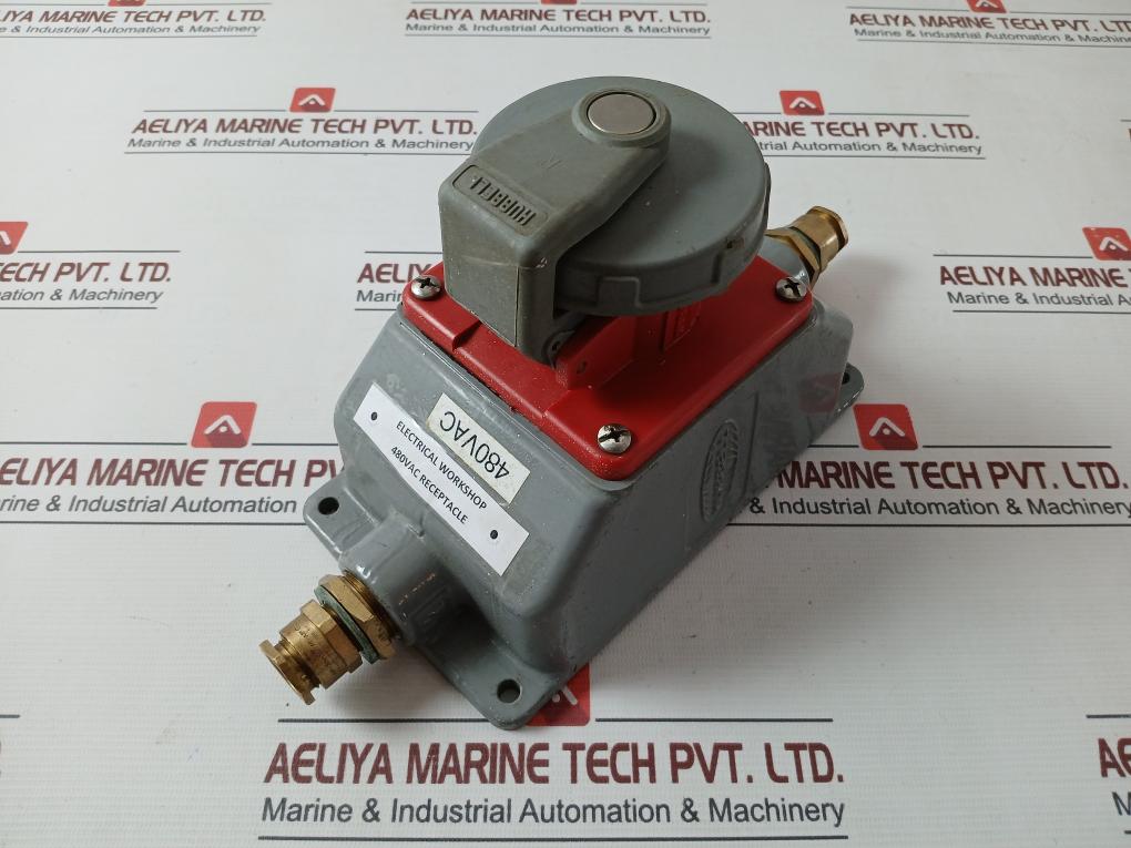 Hubbell 420r7w Sleeve Watertight Receptacle 480v - Image 3