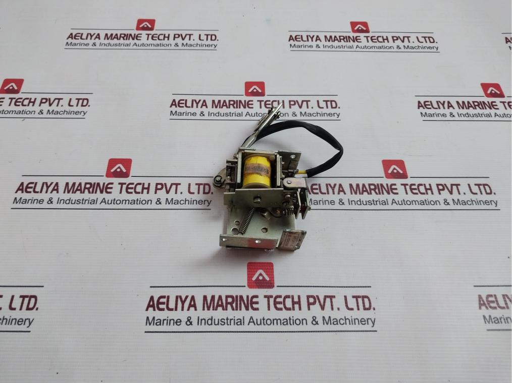 Larsen & Toubro Sl-92265 Undervoltage Release 240v - Image 4