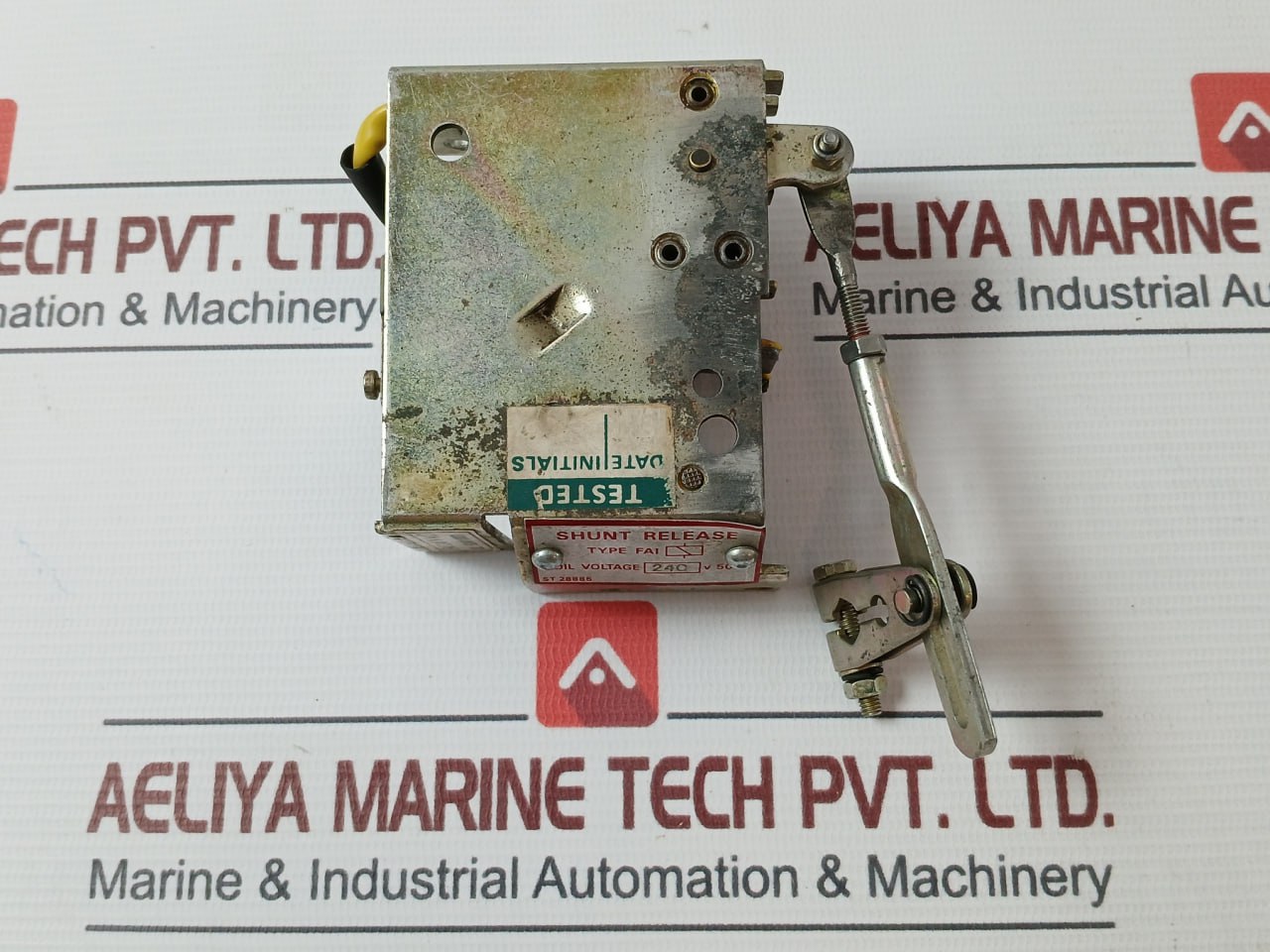 Larsen & Toubro Sl-92286 Voltage Release Coil 240v