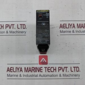 Omron E3jm-R4m4-G Photoelectric Sensor 250v