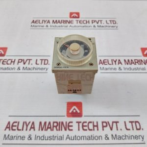 Omron H3cr-A8e Solid State Timer 250v