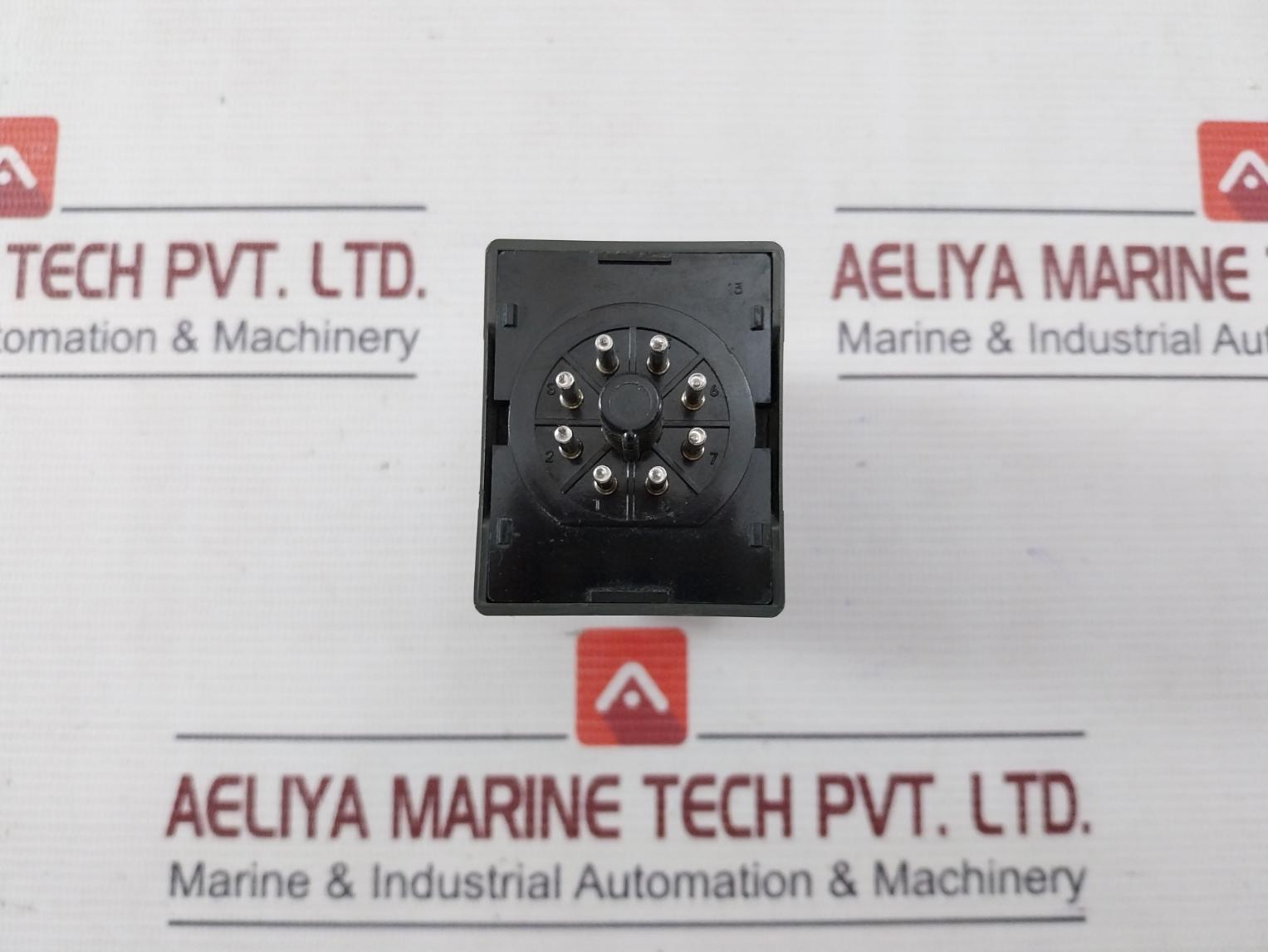 Omron H3m Timer 220v - Image 4