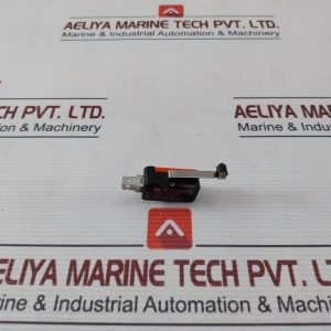 Omron V-156-1c25 Micro Switch 250v