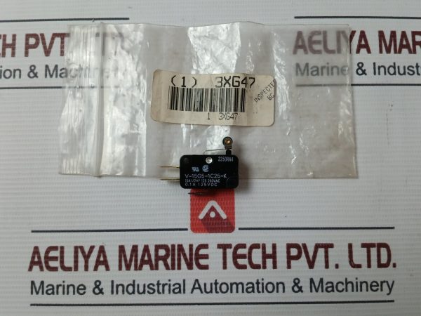 Omron V-15g5-1c25-K Switch 250v