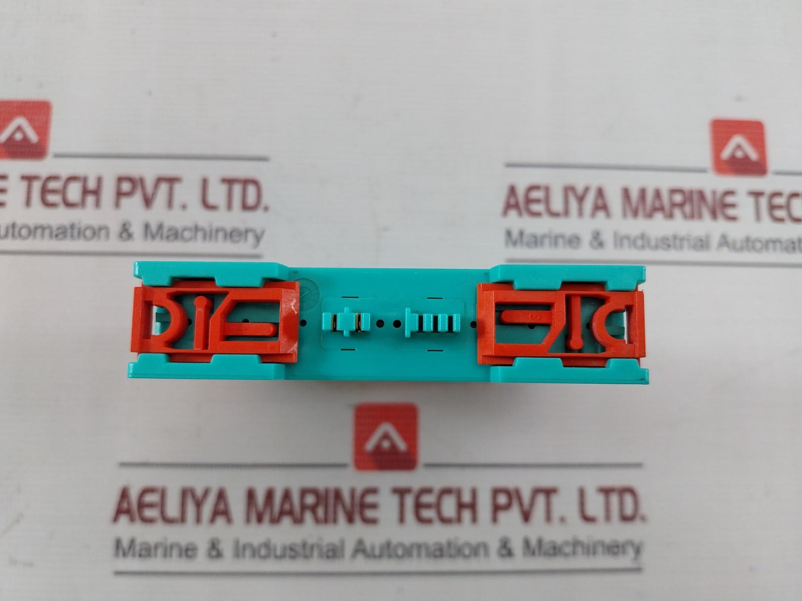 Pepperl+Fuchs Kfd2-Cr-Ex1.30-300 Transformer Isolated Repeater 250v - Image 4