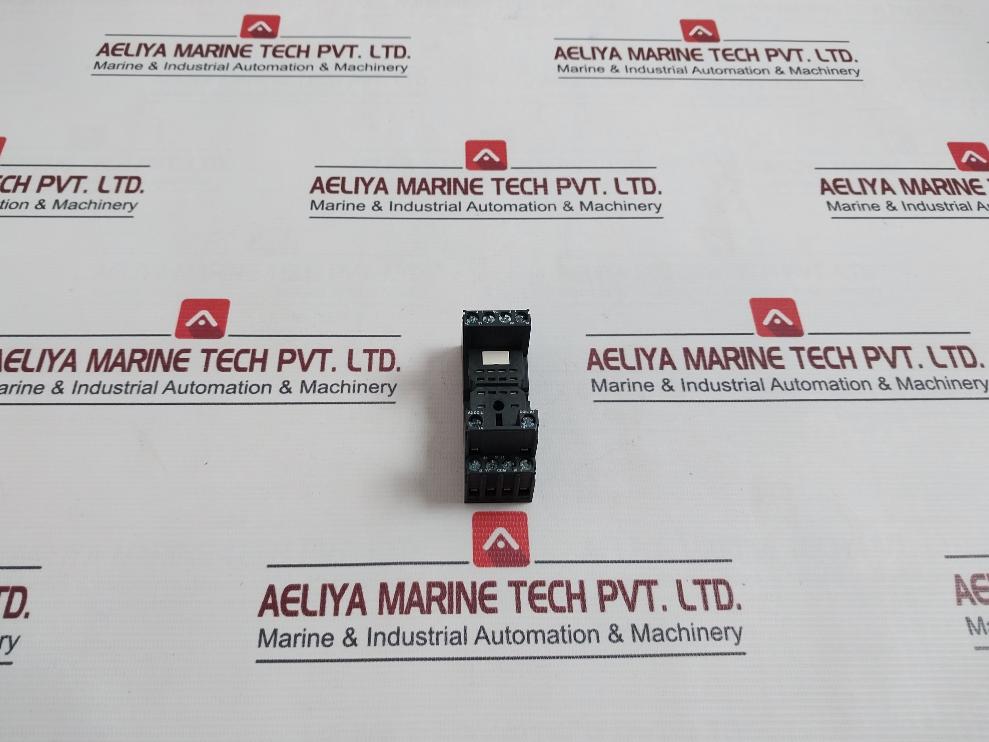Relay Socket