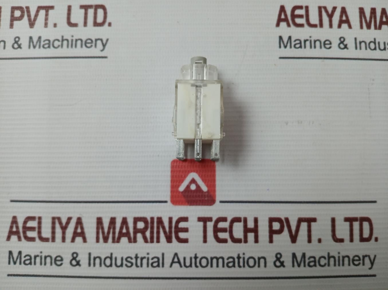 Schlegel Atl2 Pushbutton Contactor 300v - Image 4