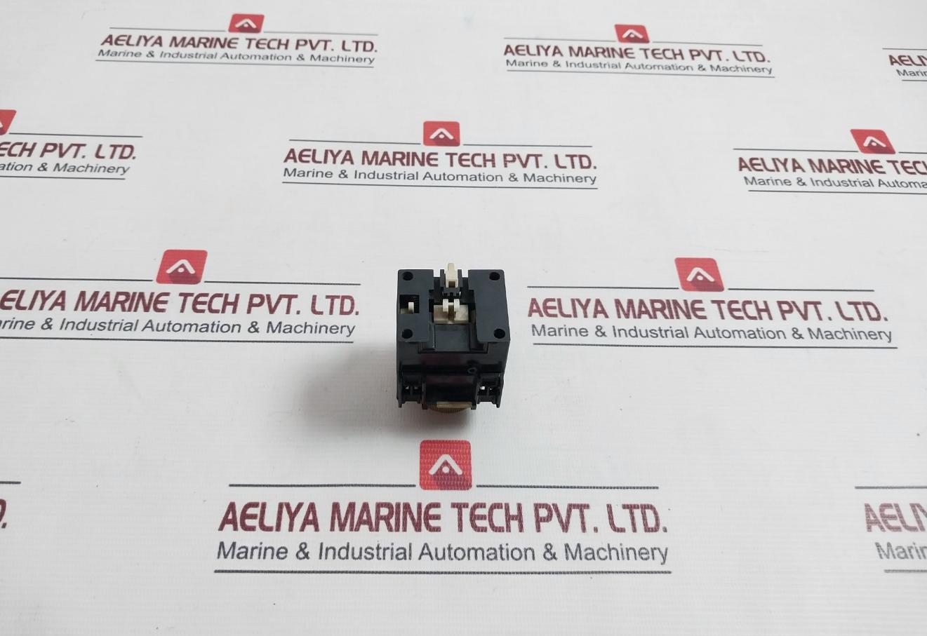 Telemecanique La2-D22 Time Delay Block 660v - Image 4