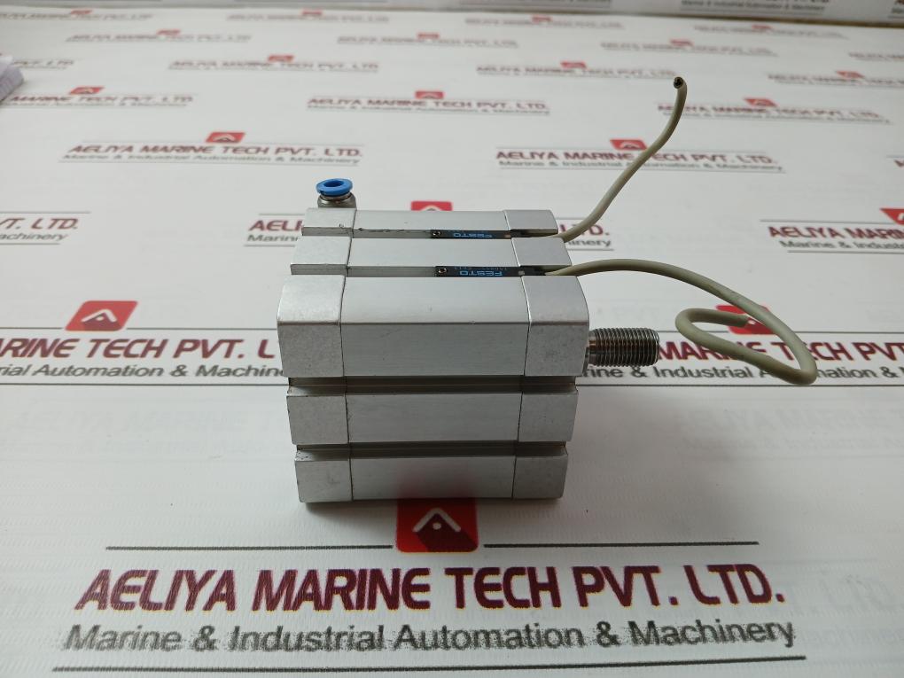 Festo Adn-50-30-A-P-A Pneumatic Cylinder 10bar - Image 4