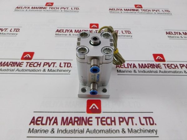 Festo Advu-32-25-P-A Compact Pneumatic Cylinder