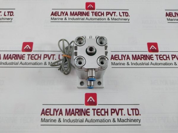 Festo Advu-32-30-P-A Compact Cylinder