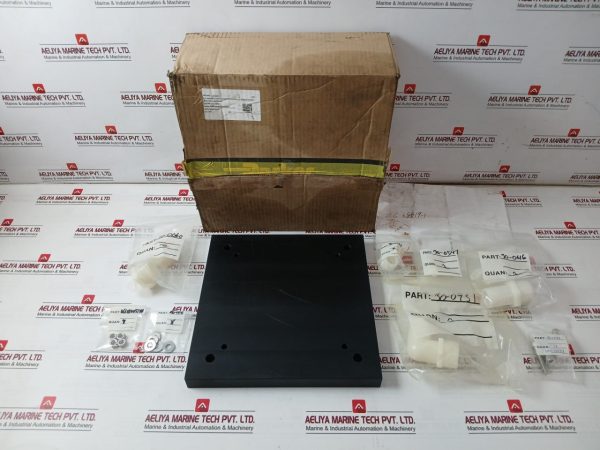Green Marine 99-0269 Retrofit Kit For Fiberglass Housing