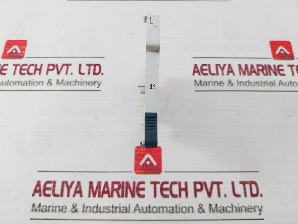 Hager Mz 201 Auxiliary Switch 230v - Image 4