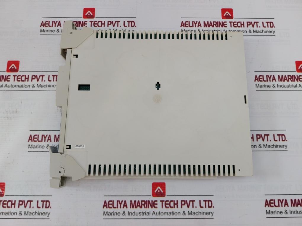 Honeywell 51402599-100 Slot Siom Backplane System - Image 4