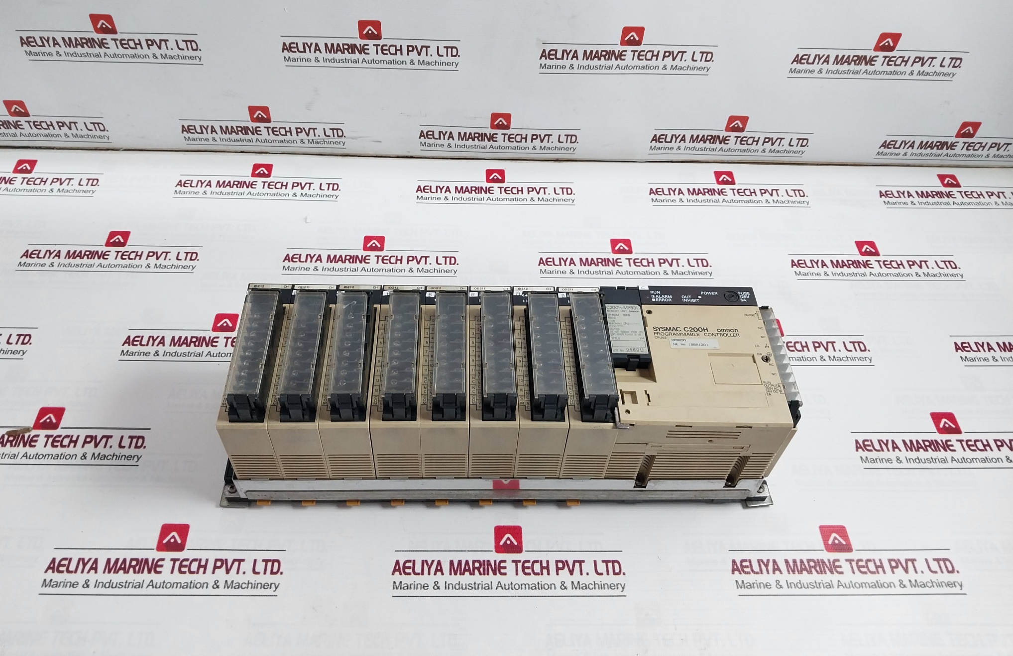 Omron C200h-Cpu03 Programmable Controller 250v