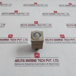 Omron H3cr-A Timer 250v