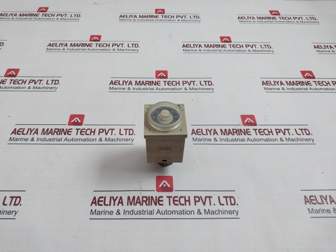 Omron H3cr-A Timer 250v