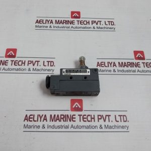 Omron Ze-Q22-2 Limit Switch With Parts 480v