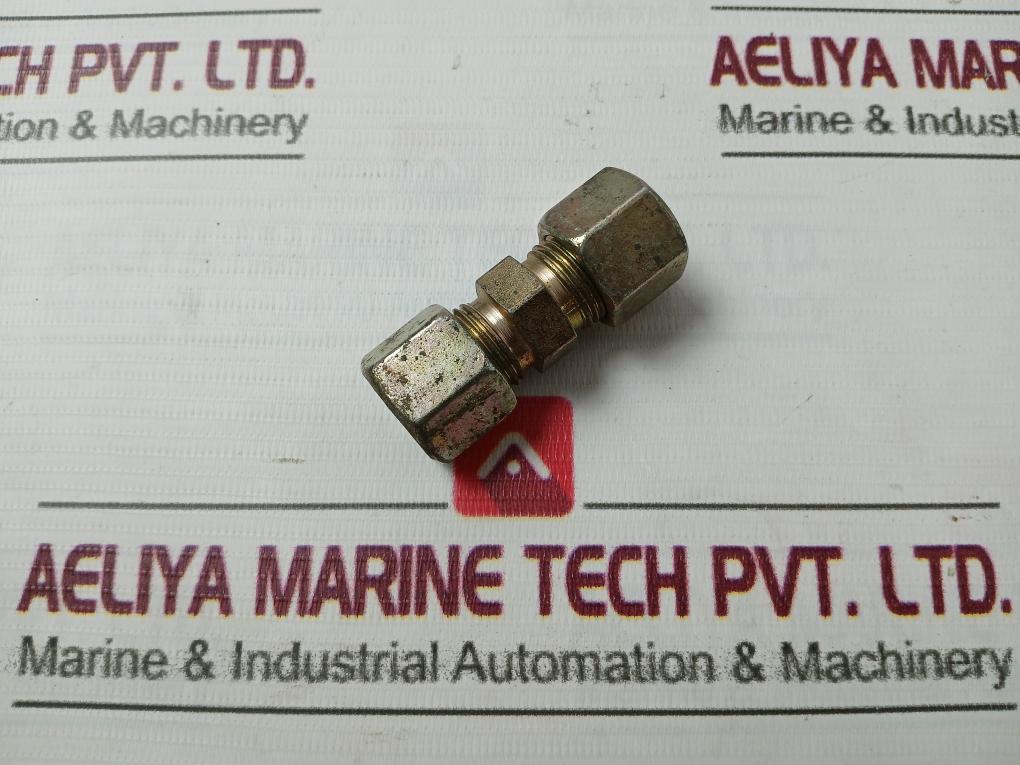 Parker 10-S Tube Steel Double Ferrule Union Fitting - Image 3