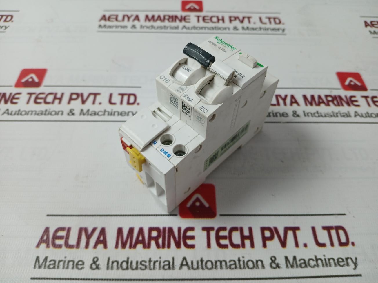 Schneider Electric Idpna Residual Current Breaker 230v - Image 3
