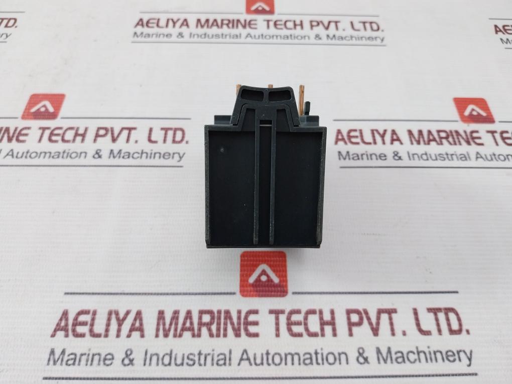 Schneider Electric Lrd32 Thermal Overload Relay 690v - Image 4