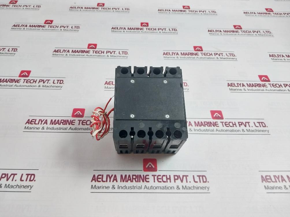 Siemens 3vt8110-1aa04-2ga2 Molded-Case Circuit Breaker 500v - Image 4