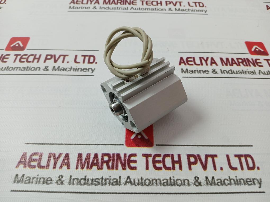 Smc Cdq2b25-15dz-M9pvz Air Cylinder 1.0mpa - Image 3