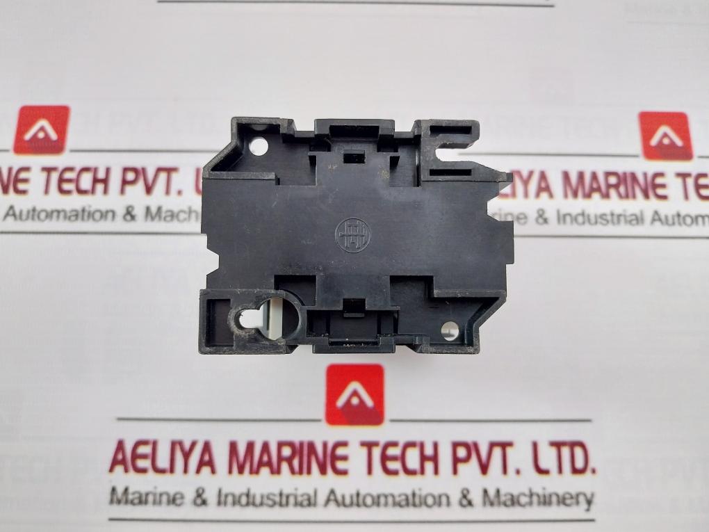 Telemecanique Lc1-D169 Contactor 660v - Image 4