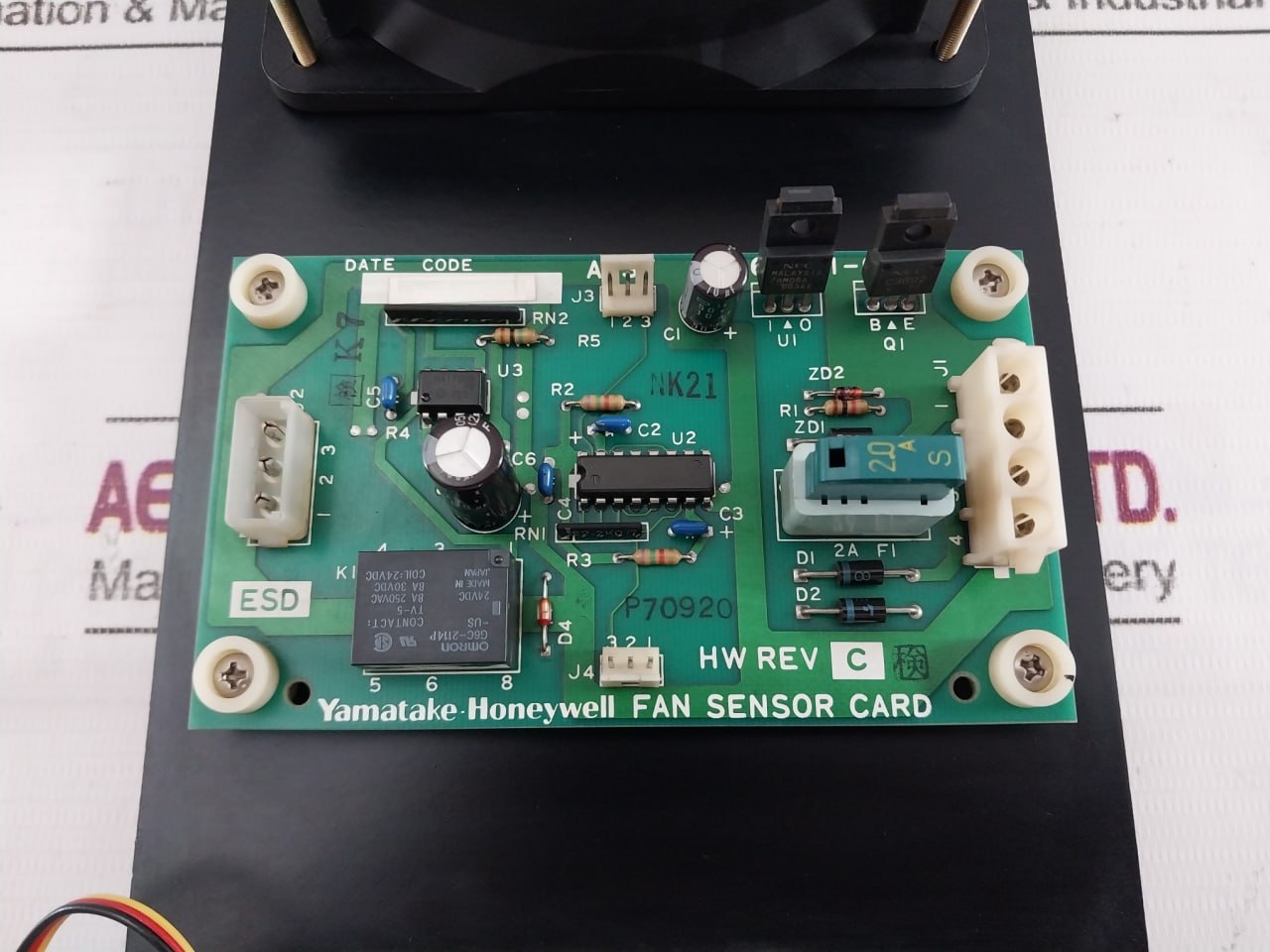 Yamatake-Honeywell 80363001-001 Fan Sensor Card 24v - Image 8