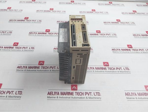 Yaskawa Electric Sgdm-08ada Servo Drive 230v