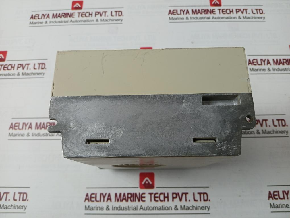 Yaskawa Electric Sgdm-10ada Ac Servo Drive 230v - Image 4