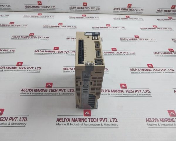 Yaskawa Electric Sgds-08a12ay27 Servo Amplifier Drive 230v
